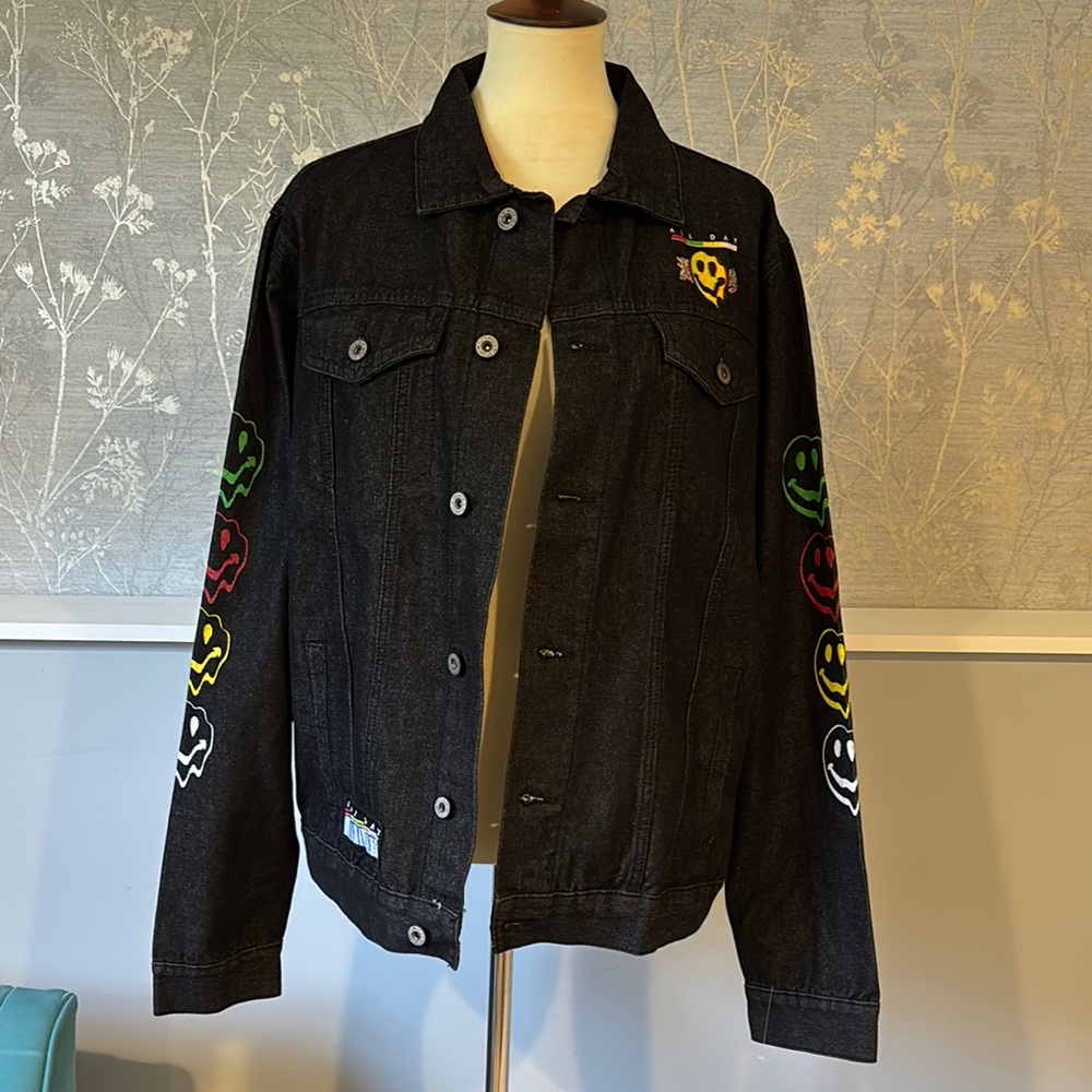 Brooklyn Cloth Black Denim Jacket with Skull Patches, men size L NWT, streetwear